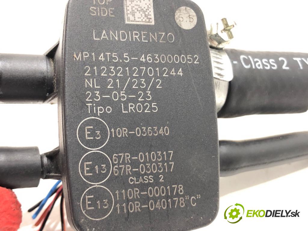 TOYOTA AURIS Kombi (_E18_) 2013 - 2018    1.8 Hybrid (ZWE186_) 73 kW [99 KM] Hybryda silnik benzynowy / elektryczny 2013 - 2018  snímač tlaku do plynového pedálu LPG TIPO LR025