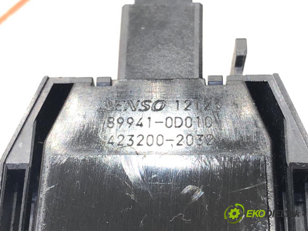 TOYOTA AURIS Kombi (_E18_) 2013 - 2018    1.8 Hybrid (ZWE186_) 73 kW [99 KM] Hybryda silnik benzynowy / elektryczny 2013 - 2018  Snímač dažďa 89941-0D010 (Snímače dažďa)