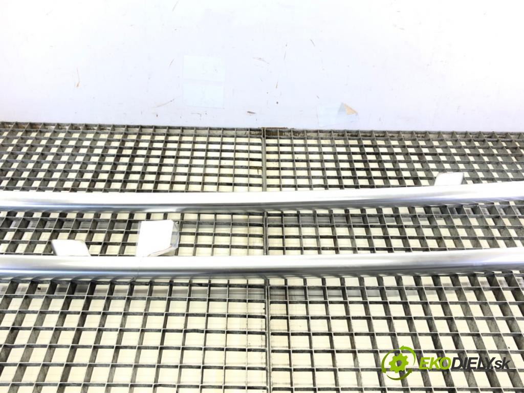 SKODA SUPERB II Kombi (3T5) 2009 - 2015    2.0 TDI 103 kW [140 KM] olej napędowy 2009 - 2010  zábradlí: STŘECHA 3T9860026 3T9860025