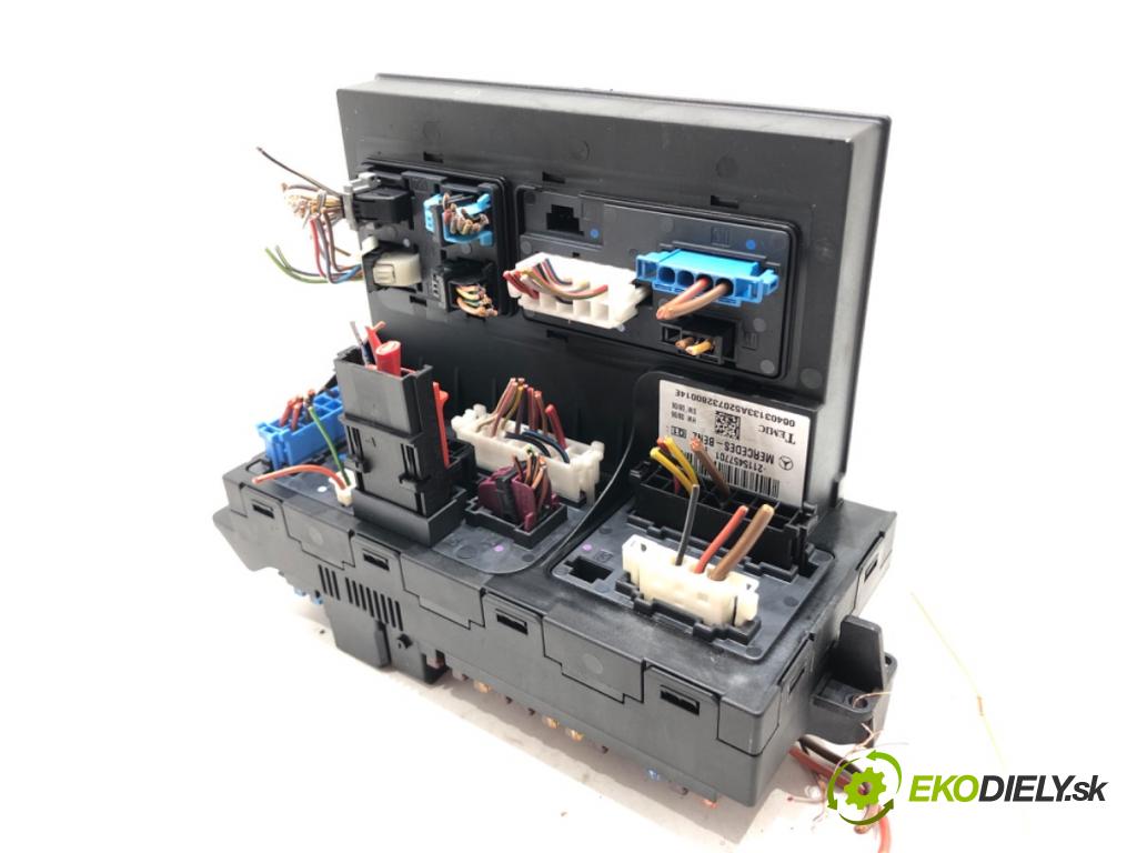 MERCEDES-BENZ KLASA E (W211) 2002 - 2009    E 320 CDI (211.022) 165 kW [224 KM] olej napędowy 2005 - 2008  Modul SAM 2115457701 (Ostatné)