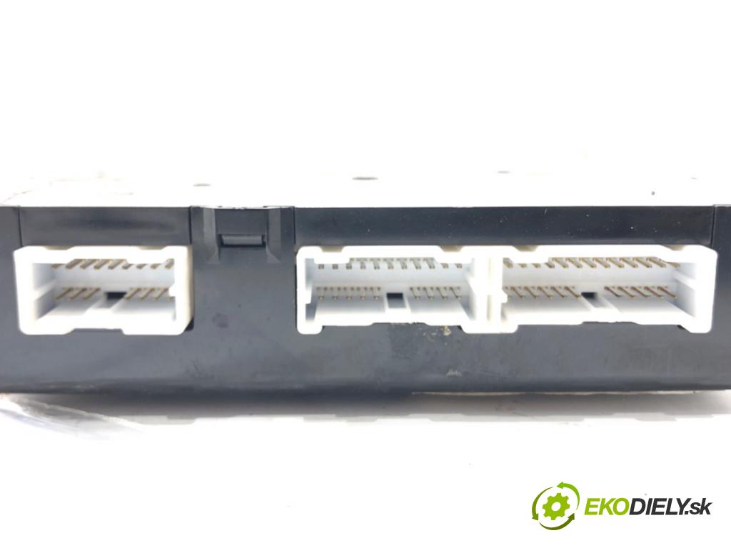 HYUNDAI i20 I (PB, PBT) 2008 - 2022    1.4 CRDi 66 kW [90 KM] olej napędowy 2008 - 2015  Modul BCM 95400-1J110 (Ostatné)