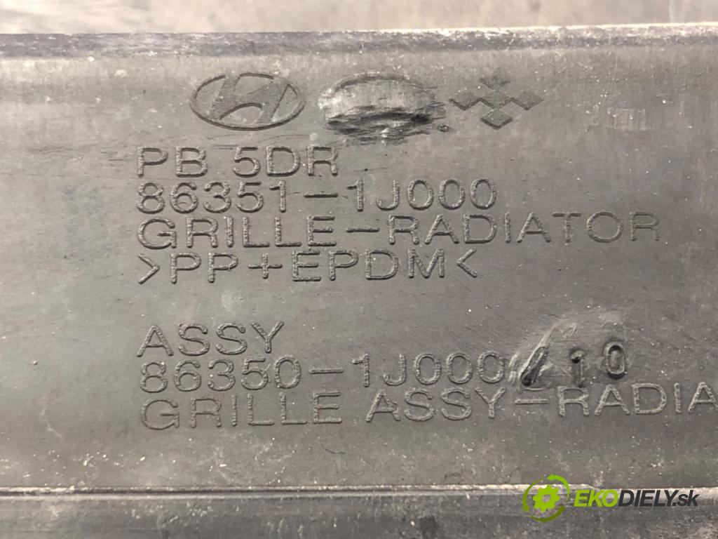 HYUNDAI i20 I (PB, PBT) 2008 - 2022    1.4 CRDi 66 kW [90 KM] olej napędowy 2008 - 2015  mřížka maska 86351-1J000 (Mřížky (masky) chladičů)