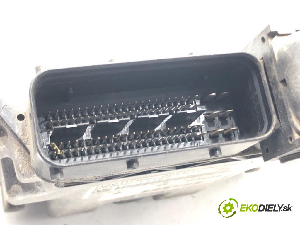 HYUNDAI i20 I (PB, PBT) 2008 - 2022    1.4 CRDi 66 kW [90 KM] olej napędowy 2008 - 2015  riadiaca jednotka Motor 39111-2A000 (Riadiace jednotky)
