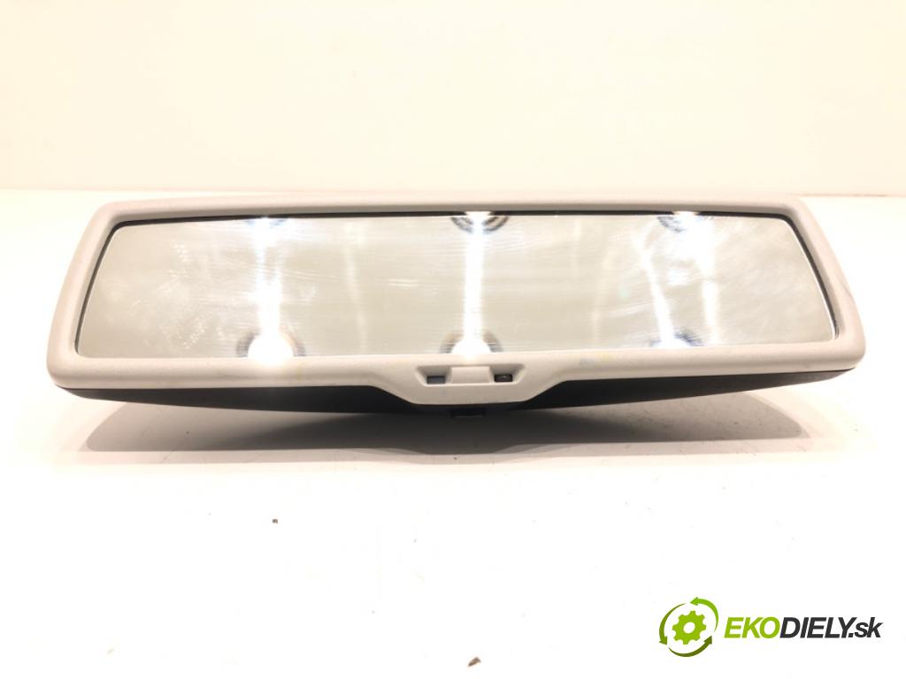 SKODA SUPERB II (3T4) 2008 - 2015    1.6 TDI 77 kW [105 KM] olej napędowy 2010 - 2015  zpětné zrcátko vnitřní  (Světla vnitřní)
