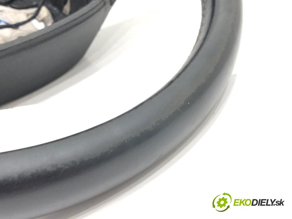 SKODA SUPERB II (3T4) 2008 - 2015    1.6 TDI 77 kW [105 KM] olej napędowy 2010 - 2015  Volant 3T0419091J (Volanty)