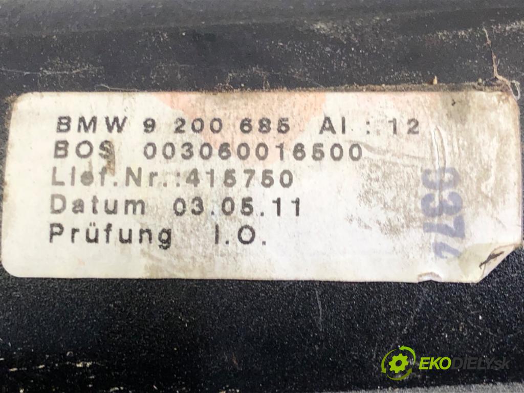 BMW 5 Touring (F11) 2009 - 2017    530 d 190 kW [258 KM] olej napędowy 2011 - 2017  Roleta 9200685 (Rolety kufra)