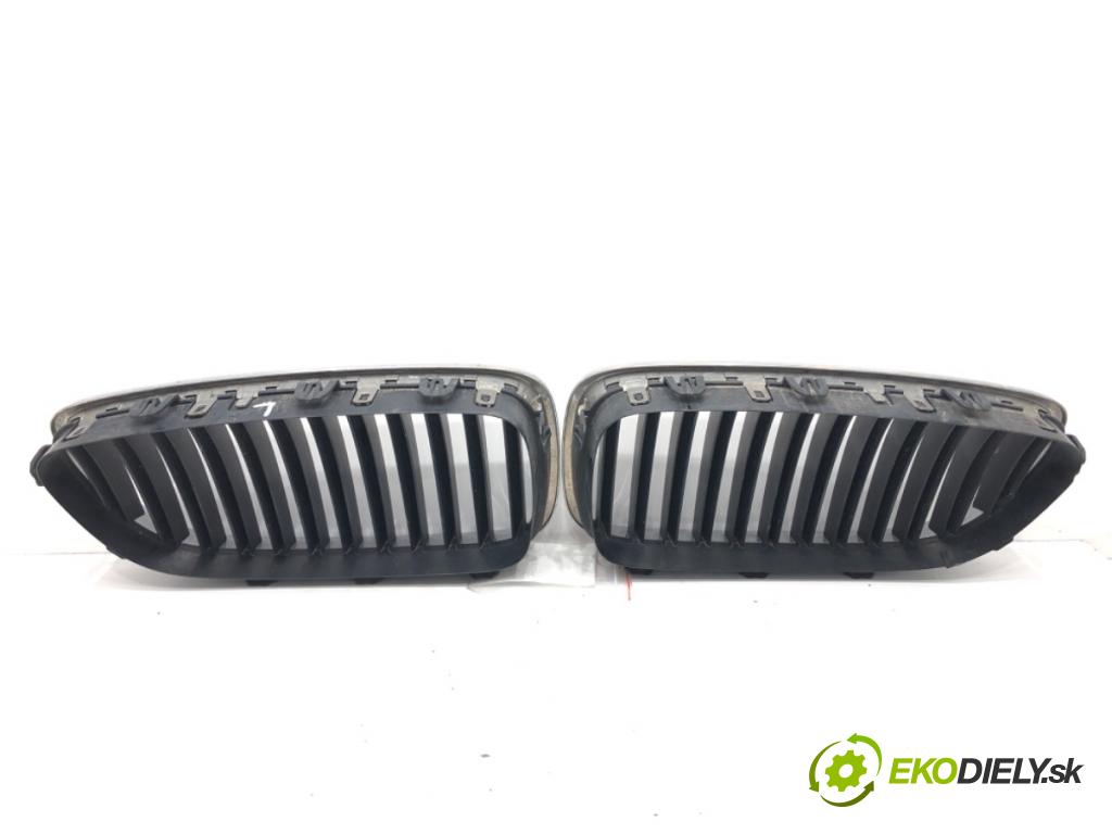 BMW 5 Touring (F11) 2009 - 2017    530 d 190 kW [258 KM] olej napędowy 2011 - 2017  mřížka maska 7200728 (Mřížky (masky) chladičů)
