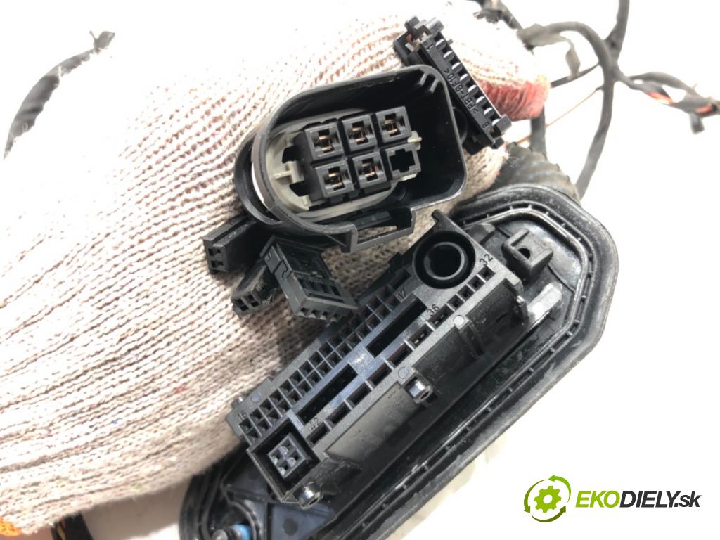 BMW F11 Kombi 2011 190 kW 530 d 2993 káblovačka dveře zadní část pravý 9240898