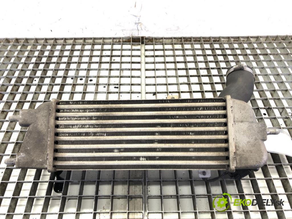 KIA CEED SW (ED) 2007 - 2012    1.6 CRDi 115 85 kW [115 KM] olej napędowy 2007 - 2012  intercooler 28271-2A610 (Chladiče nasávaného vzduchu (intercoolery))