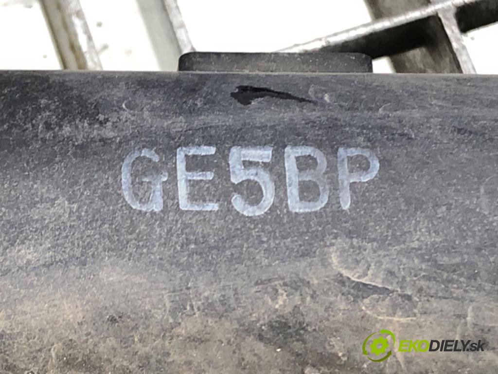 KIA CEED SW (ED) 2007 - 2012    1.6 CRDi 115 85 kW [115 KM] olej napędowy 2007 - 2012  chladič vody  (Chladiče vody)