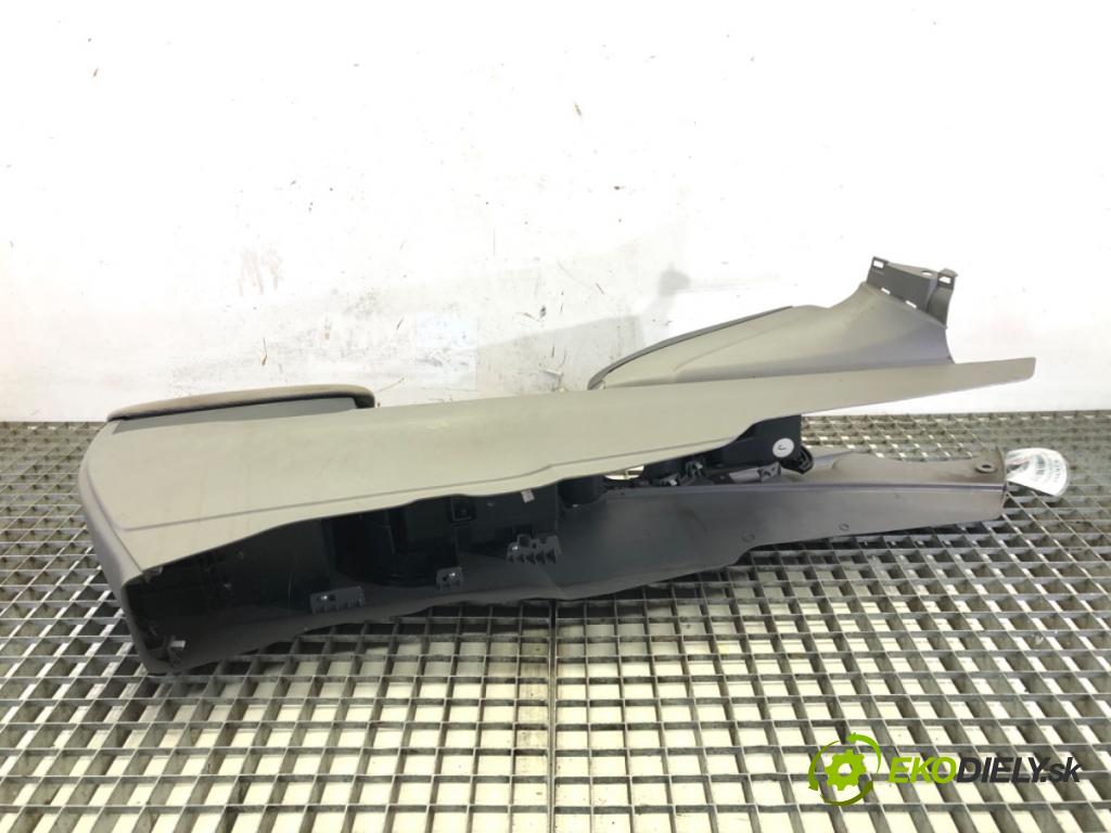 HONDA CIVIC VIII sedan (FD, FA) 2005 - 2022    1.8 (FD1, FD7) 103 kW [140 KM] benzyna 2005 - 2012  Tunel stredový  (Stredový tunel / panel)