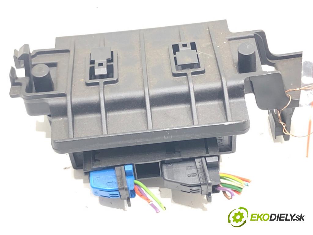 CITROEN C5 II Break (RE_) 2004 - 2022    2.2 HDi 125 kW [170 KM] olej napędowy 2006 - 2022  Modul PDC 9661106680 (Ostatné)