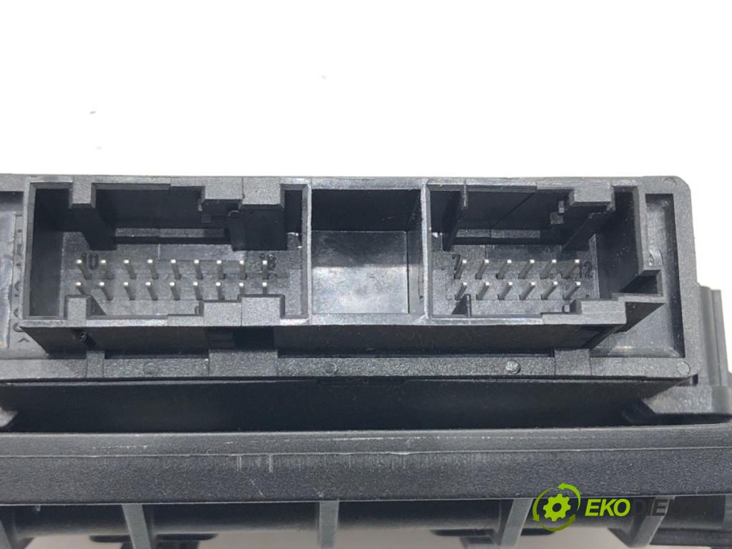 CITROEN C5 II Break (RE_) 2004 - 2022    2.2 HDi 125 kW [170 KM] olej napędowy 2006 - 2022  Modul PDC 9661106680 (Ostatné)