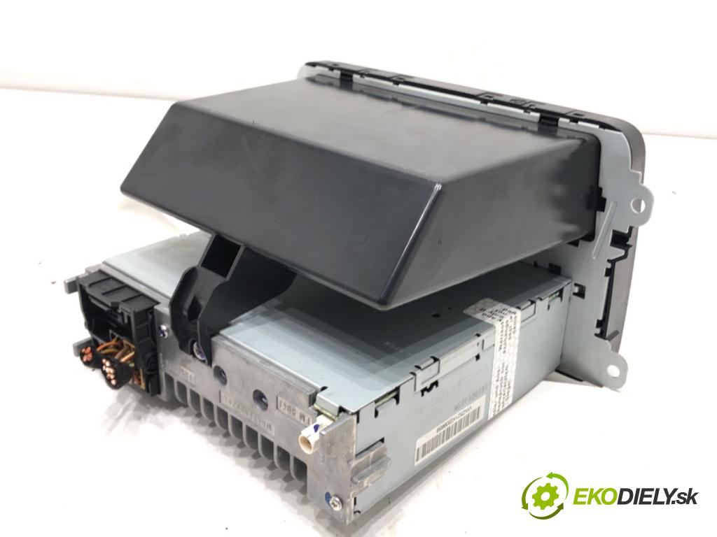 VW POLO V (6R1, 6C1) 2009 - 2022    1.2 TDI 55 kW [75 KM] olej napędowy 2009 - 2022  RADIO 5M0035156C (Audio zariadenia)