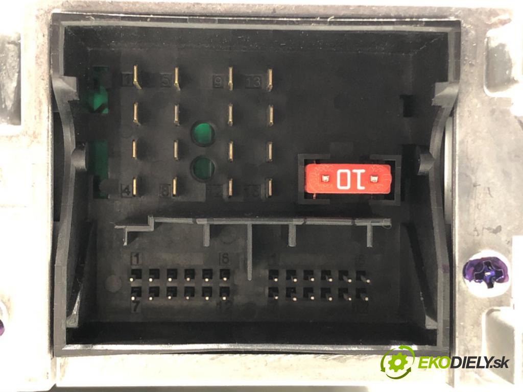 VW POLO V (6R1, 6C1) 2009 - 2022    1.2 TDI 55 kW [75 KM] olej napędowy 2009 - 2022  RADIO 5M0035156C (Audio zariadenia)