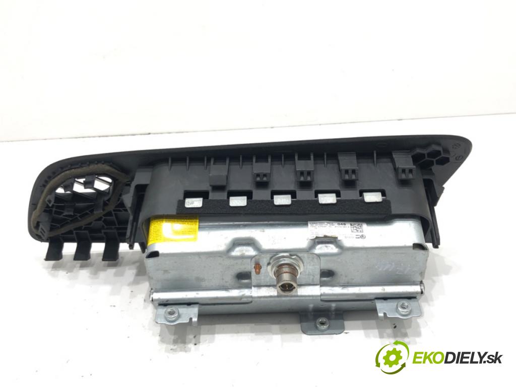 VW POLO V (6R1, 6C1) 2009 - 2022    1.2 TDI 55 kW [75 KM] olej napędowy 2009 - 2022  AirBag volantu spolujazdca pasy 6R0880201F 6R0880204