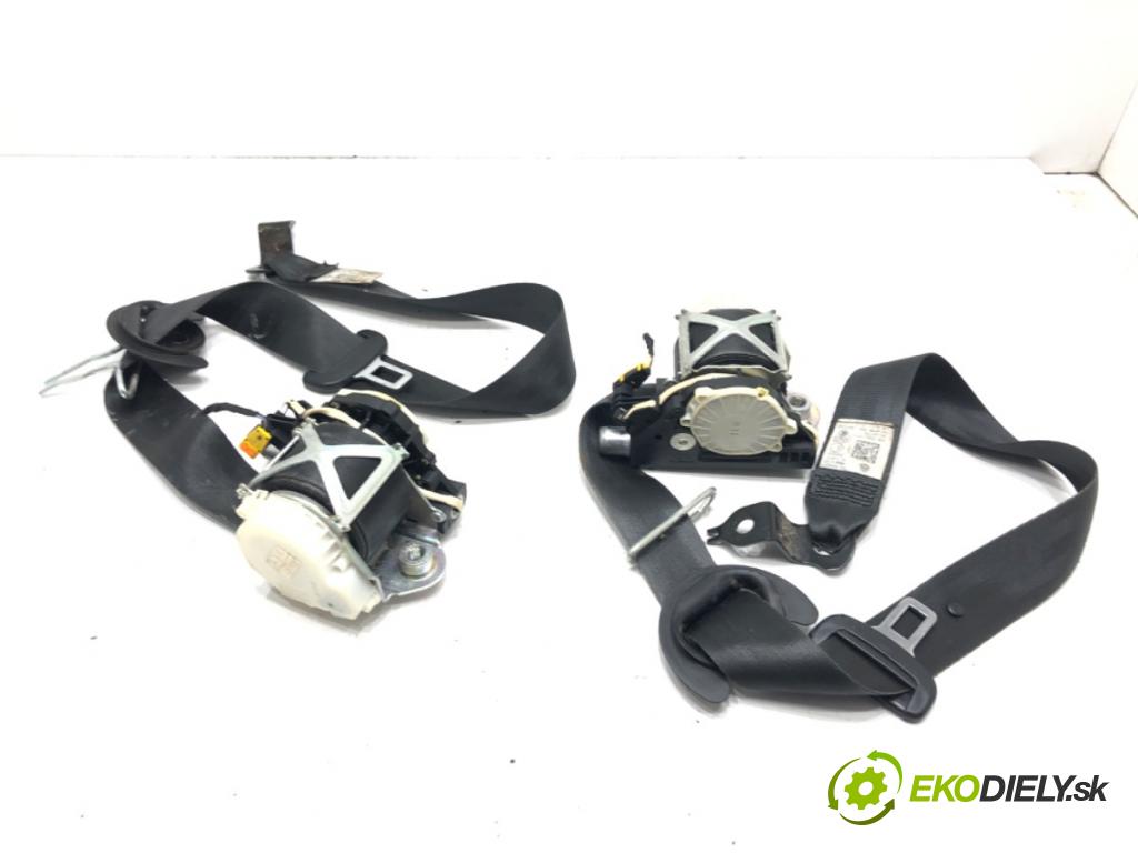 VW POLO V (6R1, 6C1) 2009 - 2022    1.2 TDI 55 kW [75 KM] olej napędowy 2009 - 2022  AirBag volantu spolujazdca pasy 6R0880201F 6R0880204