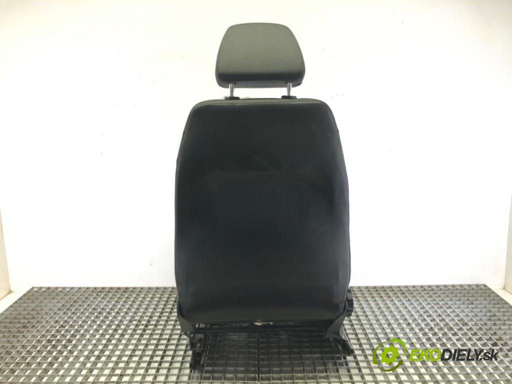 VW POLO V (6R1, 6C1) 2009 - 2022    1.2 TDI 55 kW [75 KM] olej napędowy 2009 - 2022  Sedadlo pravy predný