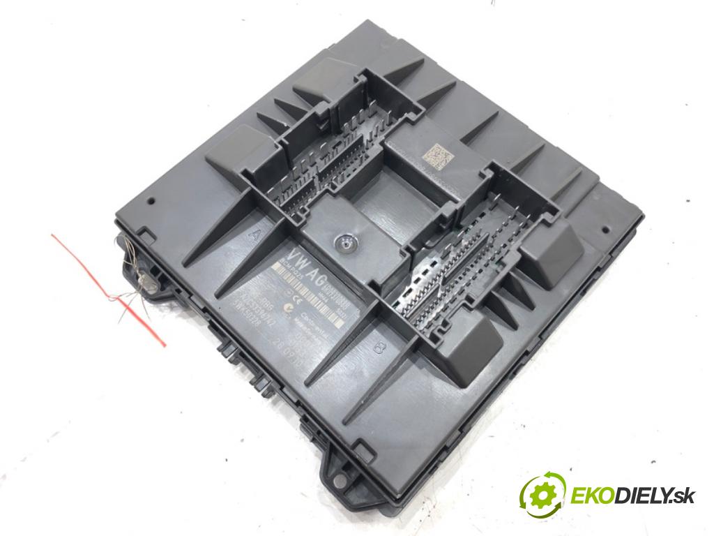 VW POLO V (6R1, 6C1) 2009 - 2022    1.2 TDI 55 kW [75 KM] olej napędowy 2009 - 2022  Modul BCM 6R09370888 (Ostatné)