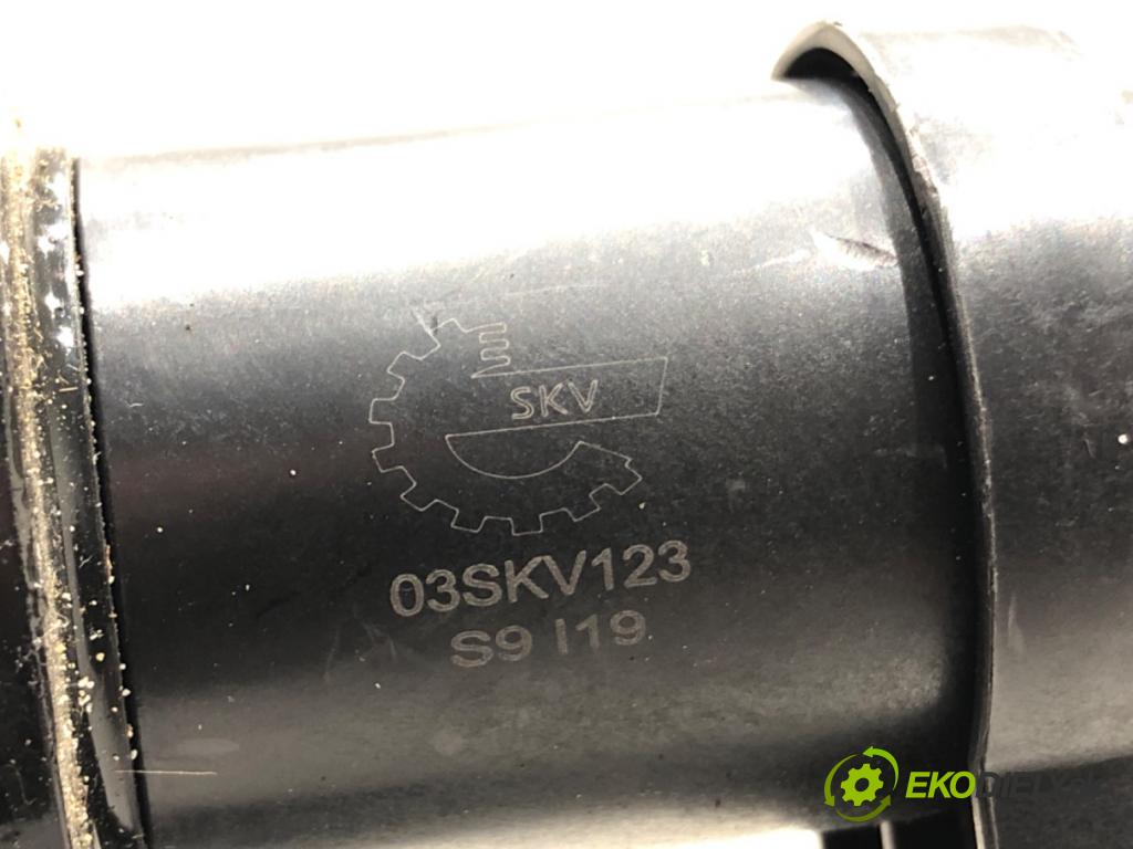 OPEL VECTRA C Kombi (Z02) 2003 - 2009    1.8 (F35) 103 kW [140 KM] benzyna 2005 - 2008  Cievka zapaľovacia  (Zapaľovacie cievky, moduly)