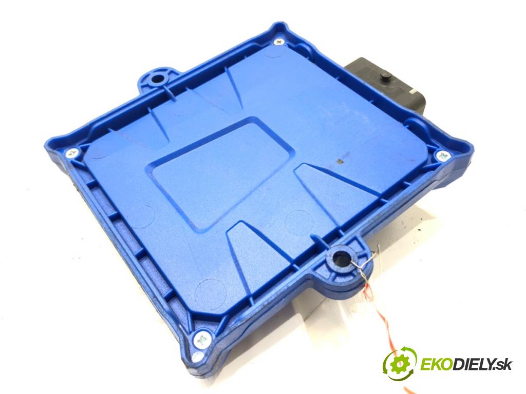 OPEL VECTRA C Kombi (Z02) 2003 - 2009    1.8 (F35) 103 kW [140 KM] benzyna 2005 - 2008  riadiaca jednotka do plynu LPG ZENIT BLUE BOX 4CYL (Riadiace jednotky)