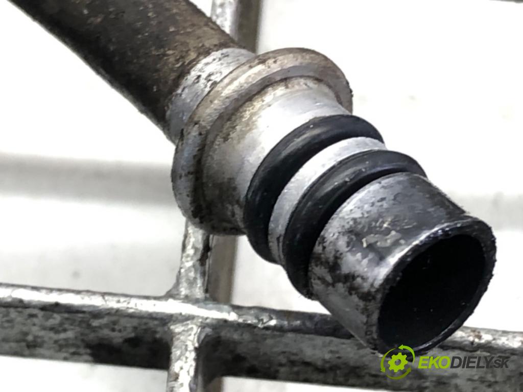 TOYOTA AVENSIS (_T25_) 2003 - 2008    2.0 D-4D (CDT250_) 85 kW [116 KM] olej napędowy 2003 - 2008  rúrka klimatizácie  (Rúrky klimatizácie)