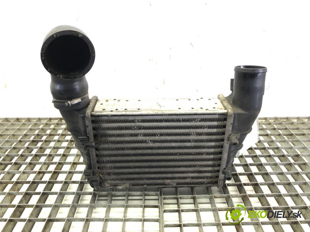 AUDI A4 B5 (8D2) 1994 - 2001    1.8 T 110 kW [150 KM] benzyna 1995 - 2000  intercooler  (Chladiče nasávaného vzduchu (intercoolery))
