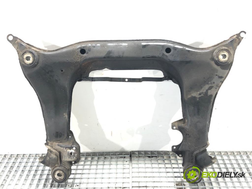 AUDI A4 B5 (8D2) 1994 - 2001    1.8 T 110 kW [150 KM] benzyna 1995 - 2000  výztuha pod motor  (Výztuhy přední)