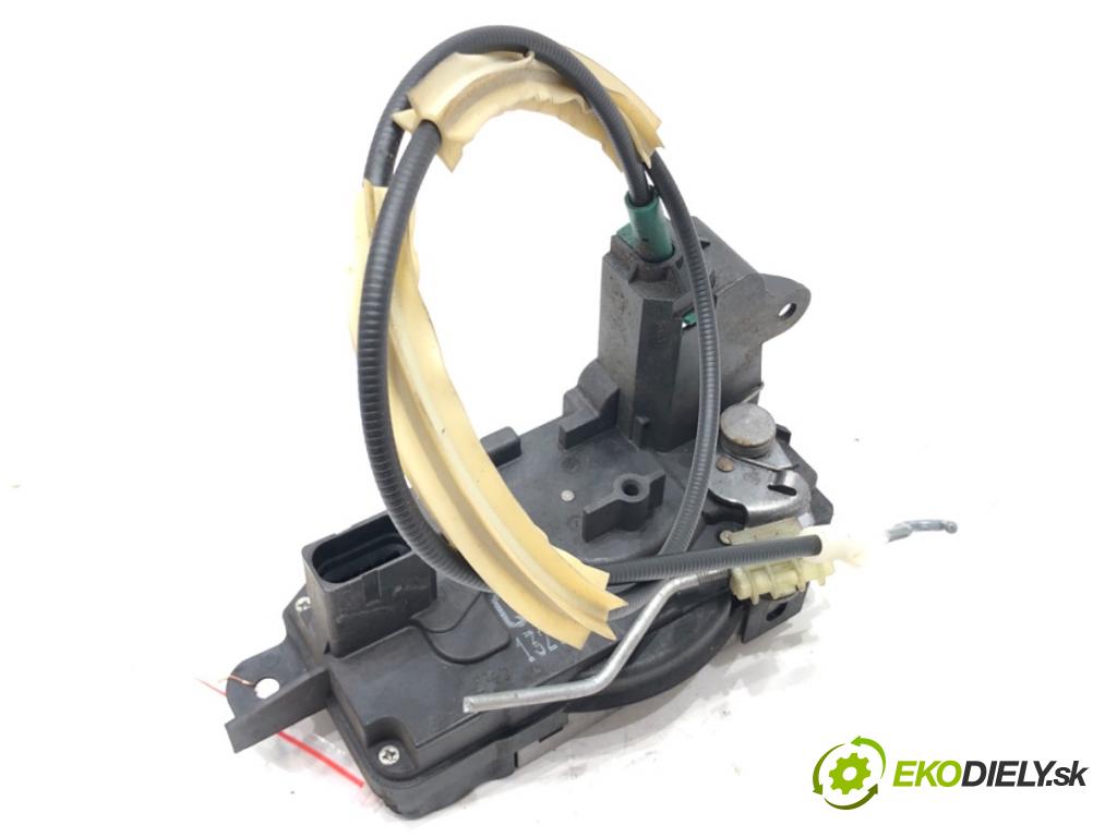 OPEL ASTRA H GTC (A04) 2005 - 2010    1.6 (L08) 77 kW [105 KM] benzyna 2005 - 2010  zámok dveře pravý přední část 13210749