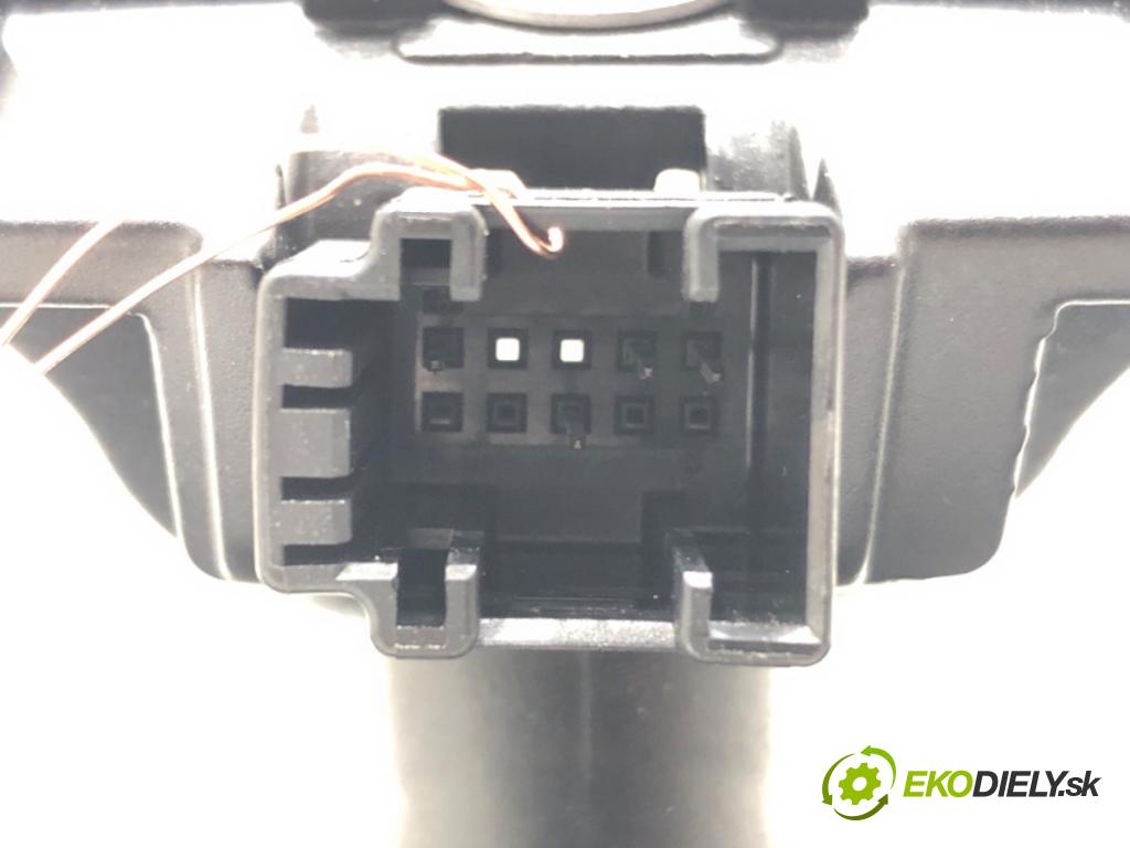 BMW 4 Gran Coupe (F36) 2014 - 2022    440 i xDrive 240 kW [326 KM] benzyna 2016 - 2022  zpětné zrcátko vnitřní 9256138 (Světla vnitřní)