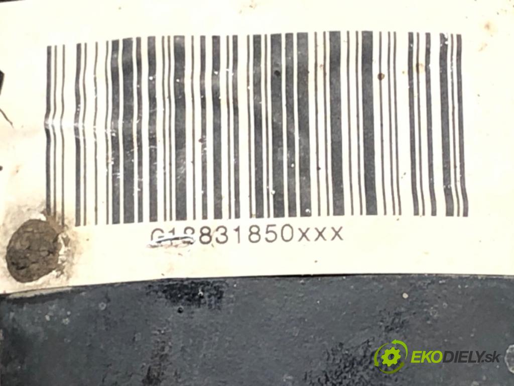 BMW 4 Gran Coupe (F36) 2014 - 2022    440 i xDrive 240 kW [326 KM] benzyna 2016 - 2022  výztuha pod motor  (Výztuhy přední)