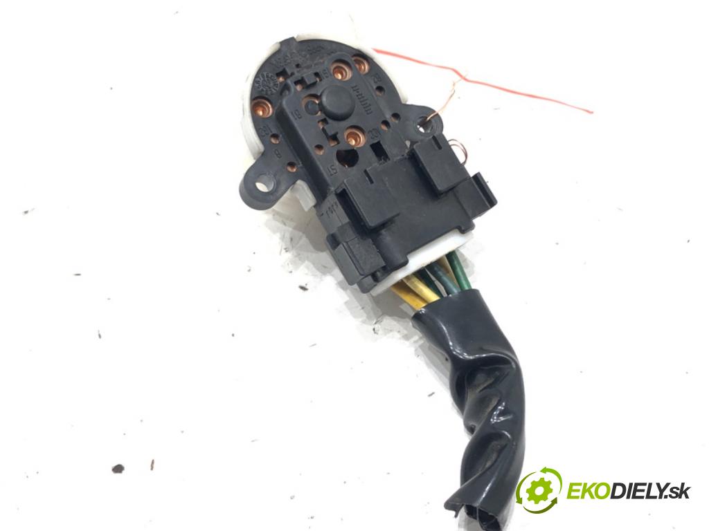 SUZUKI SWIFT III (MZ, EZ) 2005 - 2022    1.6 (RS 416, RR 416) 92 kW [125 KM] benzyna 2006 - 2022  Kocka, vložka spínacej skrinky  (Spínacie skrinky a kľúče)