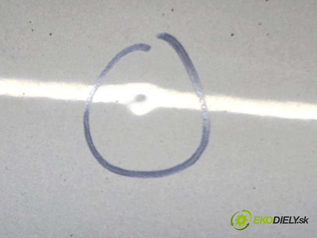 VOLVO V50 (545) 2003 - 2012    1.6 D 80 kW [109 KM] olej napędowy 2005 - 2012  kapota  (Kapoty)