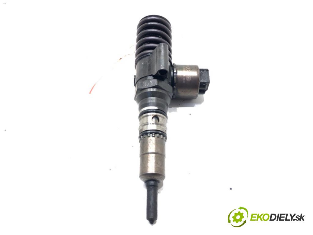 VW TOURAN (1T1, 1T2) 2003 - 2010    2.0 TDI 100 kW [136 KM] olej napędowy 2003 - 2010  Vstrekovač 03G130073B 0414720402 (Vstrekovače)