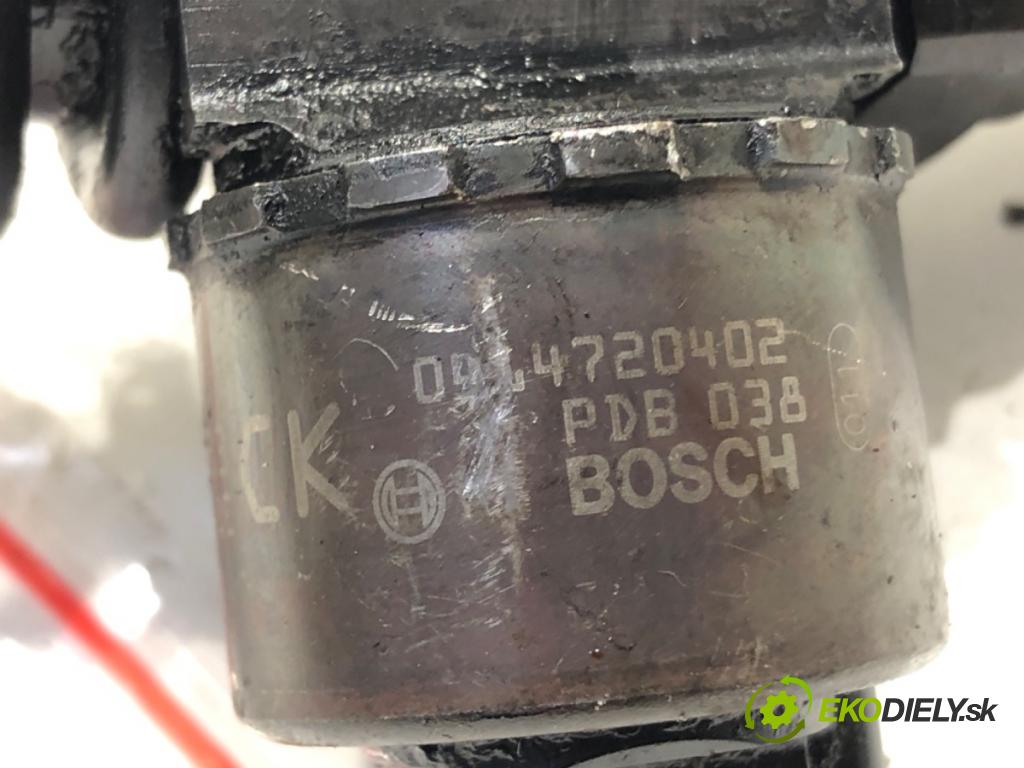 VW TOURAN (1T1, 1T2) 2003 - 2010    2.0 TDI 100 kW [136 KM] olej napędowy 2003 - 2010  Vstrekovač 03G130073B 0414720402 (Vstrekovače)