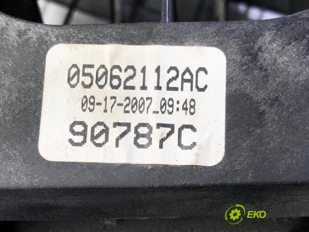 DODGE CALIBER 2006 - 2022    2.0 CRD 103 kW [140 KM] olej napędowy 2006 - 2022  Kulisa 05062112AC (Rýchlostné páky / kulisy)