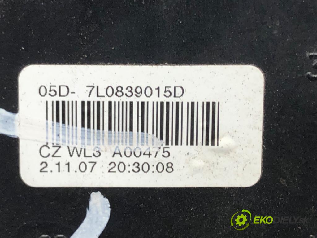 SKODA OCTAVIA II (1Z3) 2004 - 2013    1.6 FSI 85 kW [115 KM] benzyna 2004 - 2008  zámok dveře levý zadní část 7L0839015D