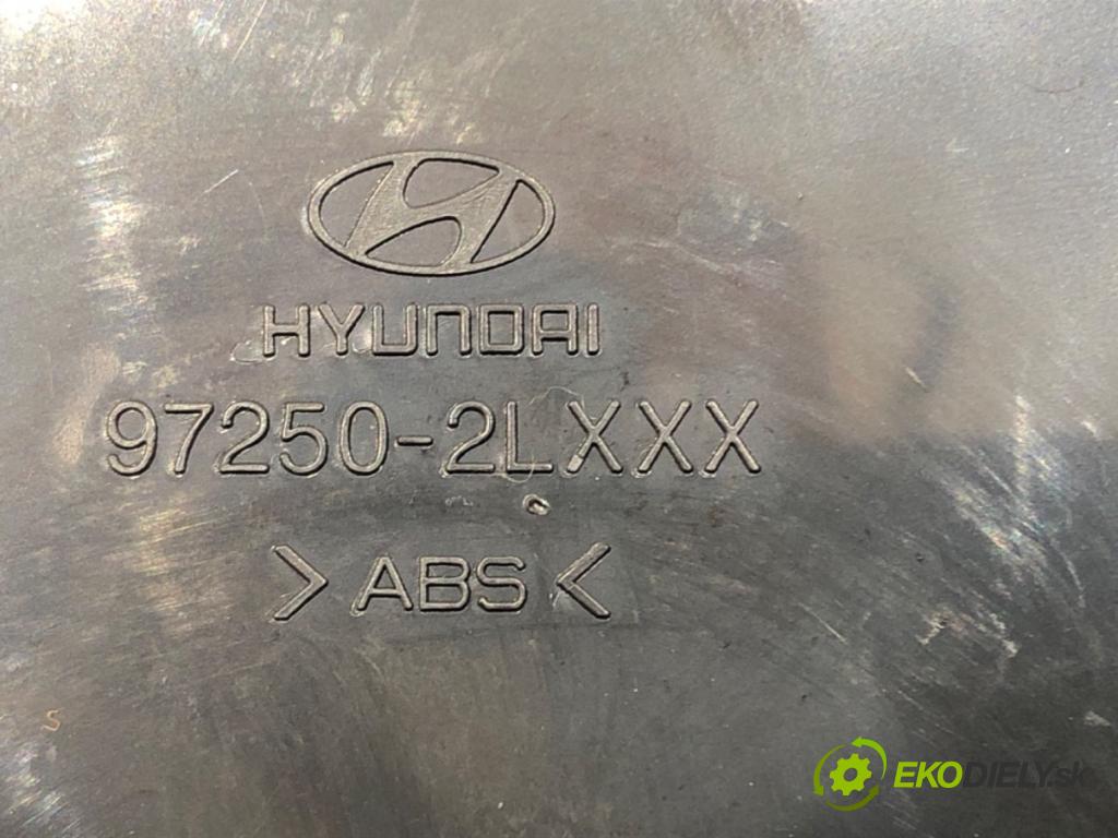 HYUNDAI i30 (FD) 2007 - 2012    1.4 77 kW [105 KM] benzyna 2007 - 2011  Panel ovládania kúrenia 97250-2LXXX (Prepínače, spínače, tlačidlá a ovládače kúrenia)