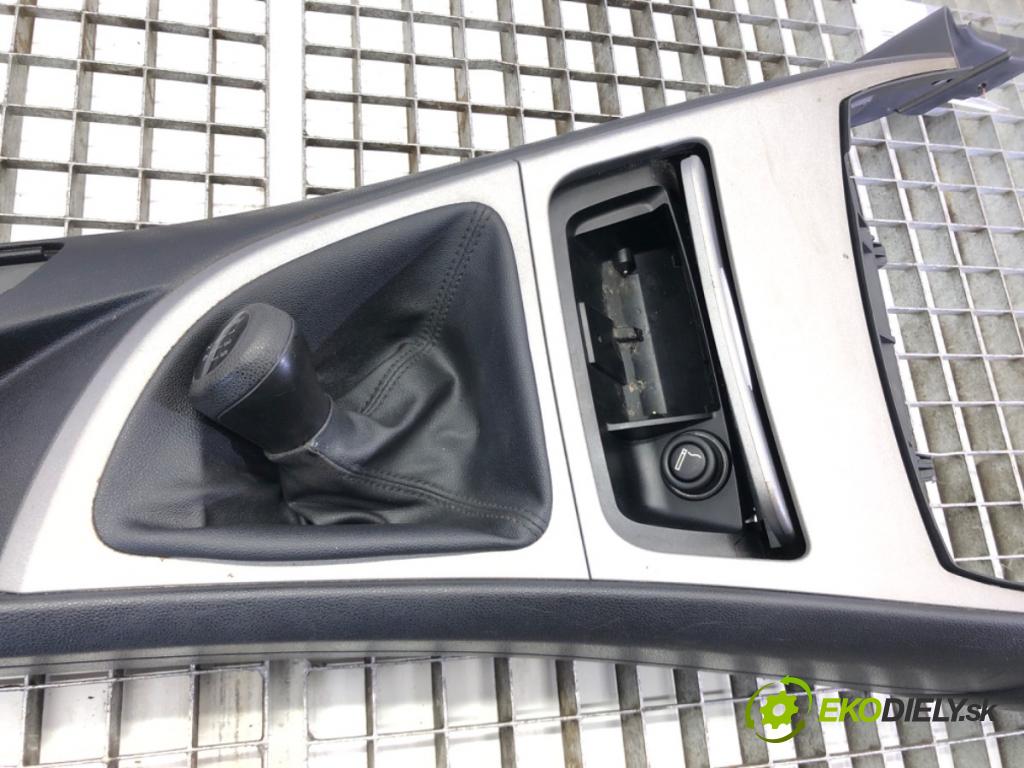 BMW 1 (E87) 2003 - 2013    116 i 85 kW [115 KM] benzyna 2004 - 2011  Tunel stredový  (Stredový tunel / panel)