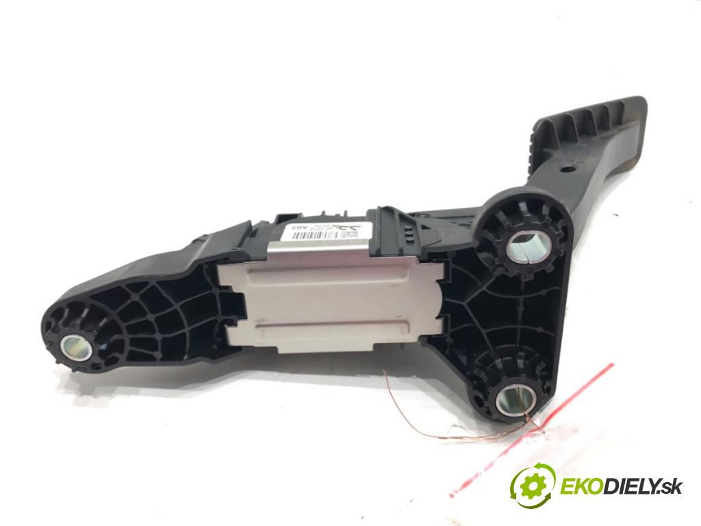 HYUNDAI KONA (OS, OSE, OSI) 2017 - 2022    1.0 T-GDi 88 kW [120 KM] benzyna 2017 - 2022  Potenciometer plynu  (Pedále)