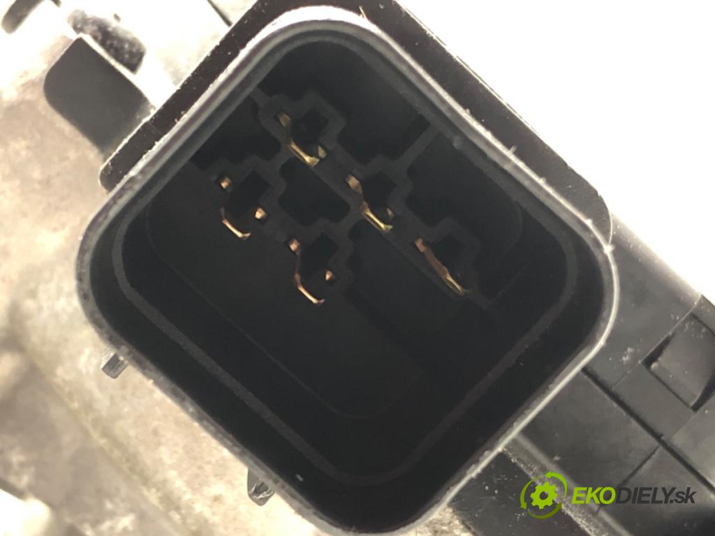 HYUNDAI KONA (OS, OSE, OSI) 2017 - 2022    1.0 T-GDi 88 kW [120 KM] benzyna 2017 - 2022  Mechanizmus stieračov predný 98110-C1950 (Motorčeky stieračov predné)