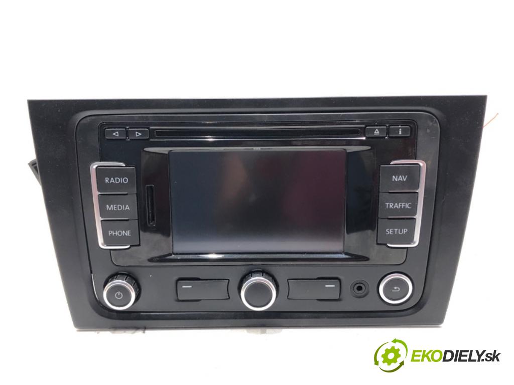 VW GOLF VI Variant (AJ5) 2009 - 2014    1.6 TDI 77 kW [105 KM] olej napędowy 2009 - 2013  RADIO 3C0035270B (Audio zariadenia)