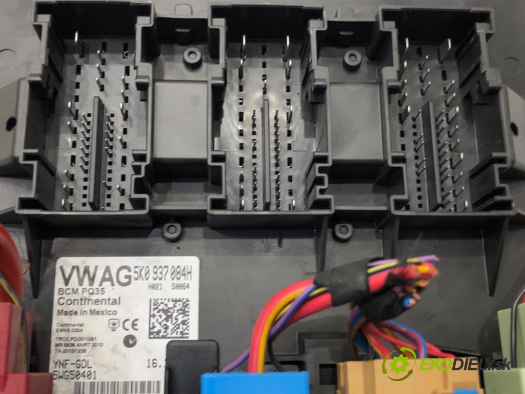 VW GOLF VI Variant (AJ5) 2009 - 2014    1.6 TDI 77 kW [105 KM] olej napędowy 2009 - 2013  Modul BCM 5K0937084H (Ostatné)