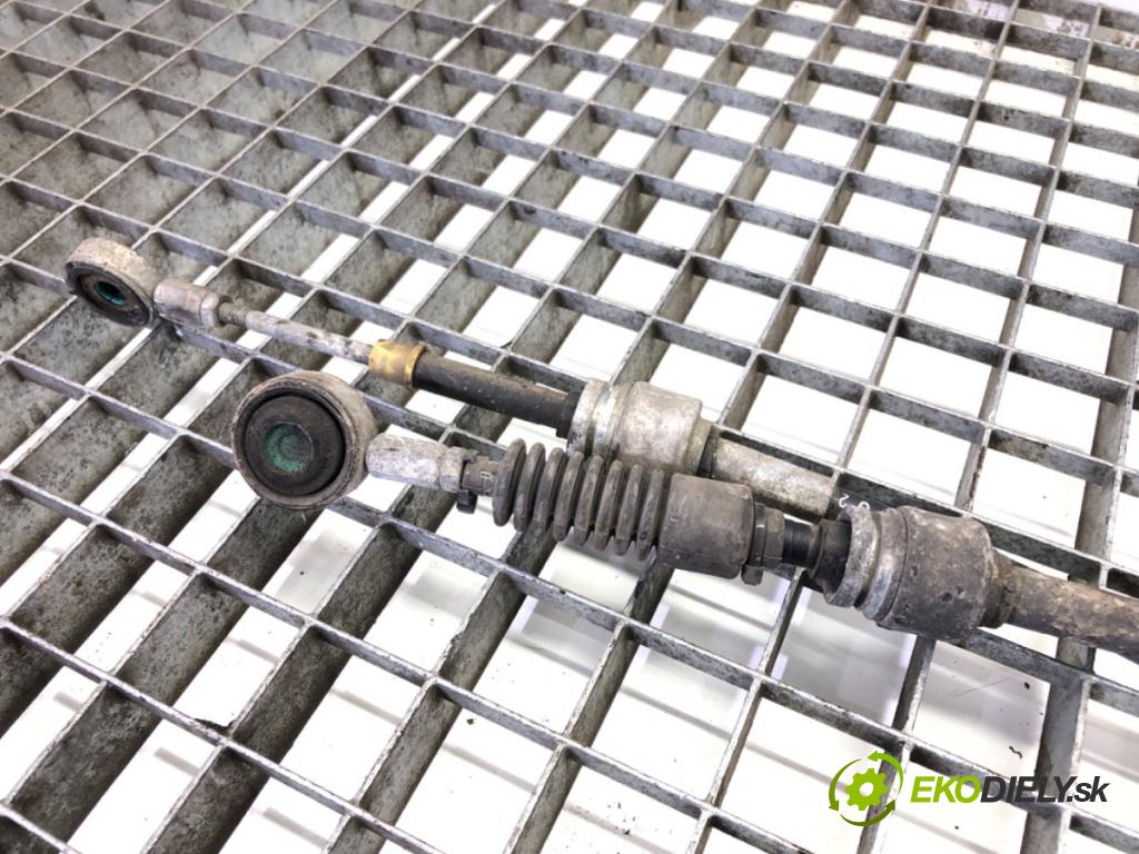 FIAT PANDA (169_) 2003 - 2022    1.1 (169.AXA1A) 40 kW [54 KM] benzyna 2003 - 2022  Kulisa 6071690101 (Rýchlostné páky / kulisy)