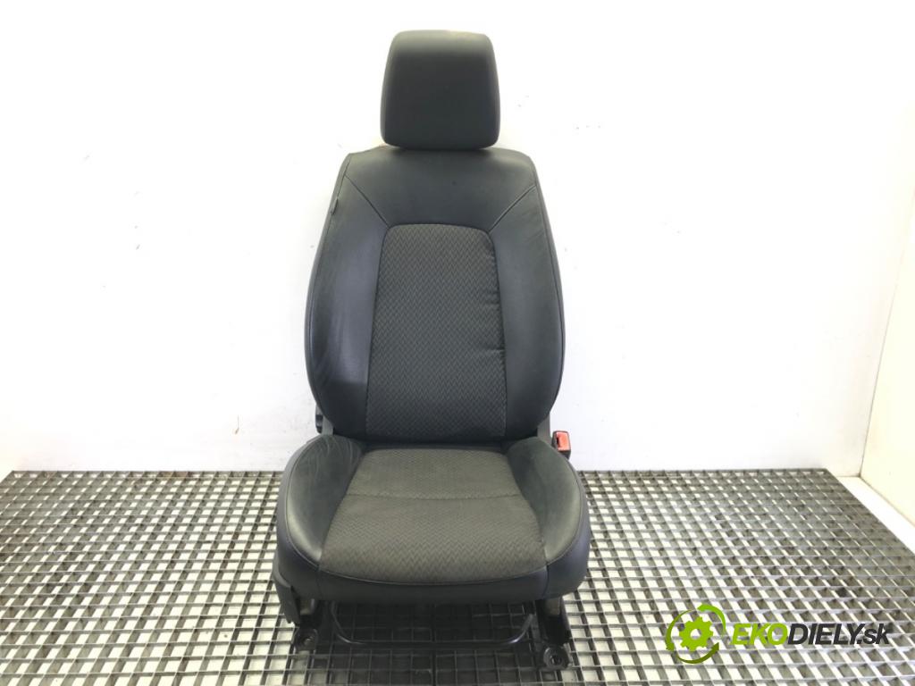 KIA CEED liftback (ED) 2006 - 2012    1.6 93 kW [126 KM] benzyna 2008 - 2012  Sedadlo pravy predný 