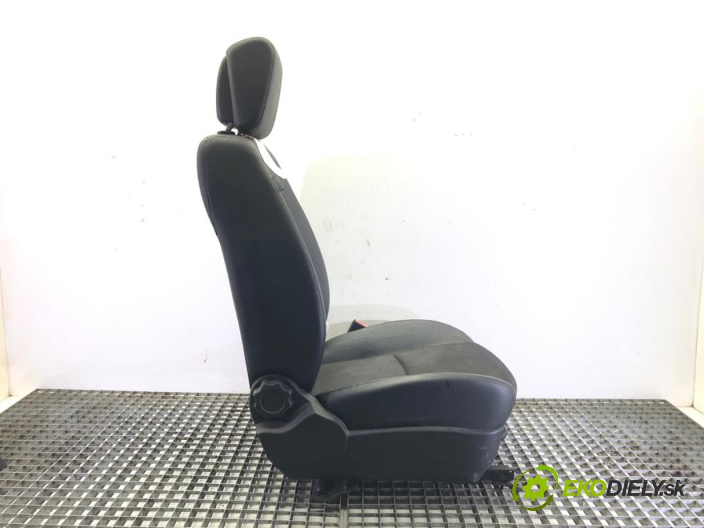 KIA CEED liftback (ED) 2006 - 2012    1.6 93 kW [126 KM] benzyna 2008 - 2012  Sedadlo pravy predný