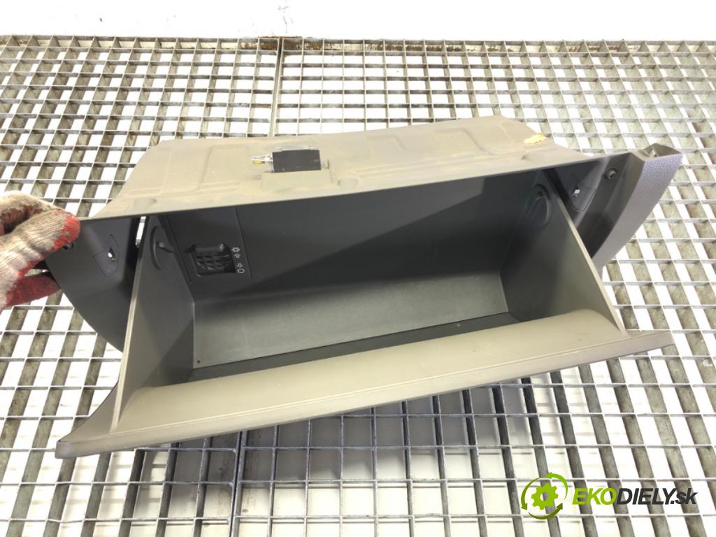 KIA SPORTAGE III (SL) 2009 - 2022    2.0 CVVT 120 kW [163 KM] benzyna 2010 - 2022  Priehradka, kastlík spolujazdca 10SL1-54200 (Priehradky, kastlíky)