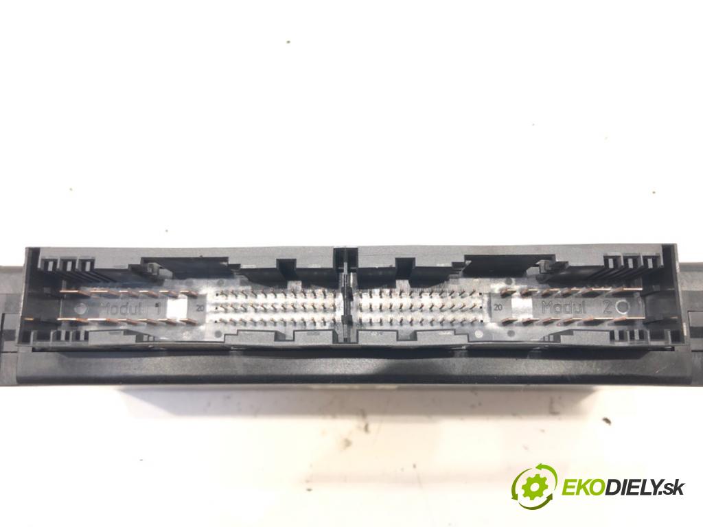 BMW 5 Touring (E61) 2004 - 2010    520 d 130 kW [177 KM] olej napędowy 2007 - 2010  Modul komfortu 9176078 (Moduly komfortu)