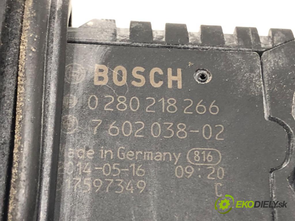 BMW 5 (F10) 2009 - 2016    528 i 180 kW [245 KM] benzyna 2011 - 2016  Váha vzduchu 7602038 (Váhy vzduchu)