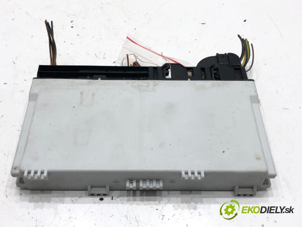BMW 5 (F10) 2009 - 2016    528 i 180 kW [245 KM] benzyna 2011 - 2016  Modul sedačky 